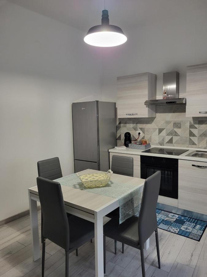 Da Romy Holiday House Mozzo Buitenkant foto