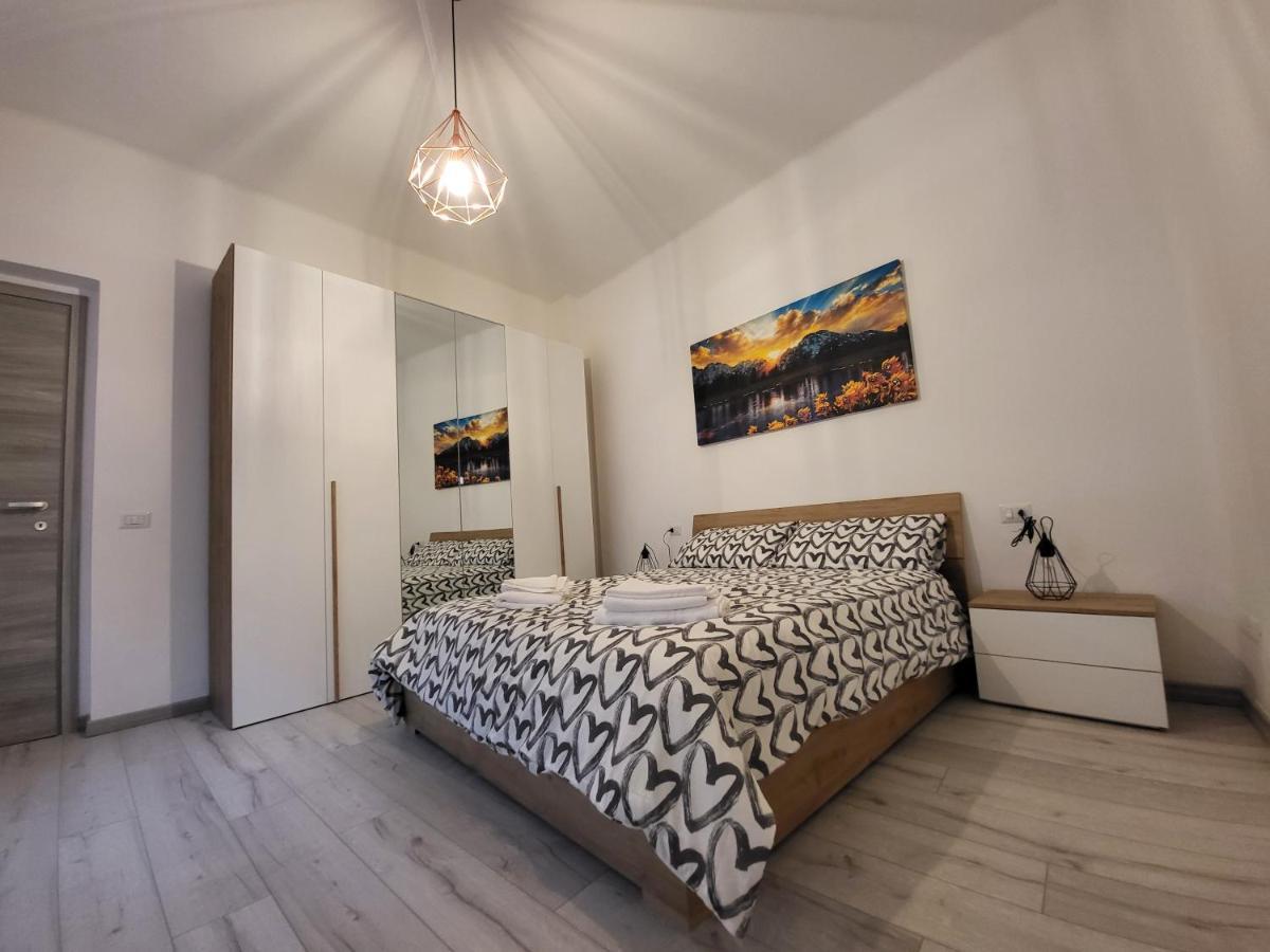 Da Romy Holiday House Mozzo Buitenkant foto