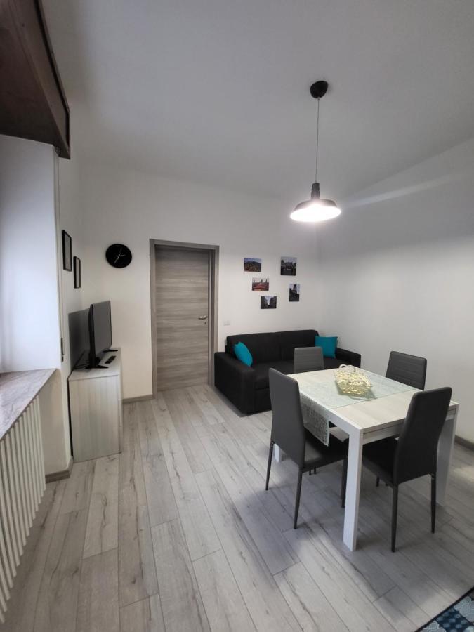 Da Romy Holiday House Mozzo Buitenkant foto