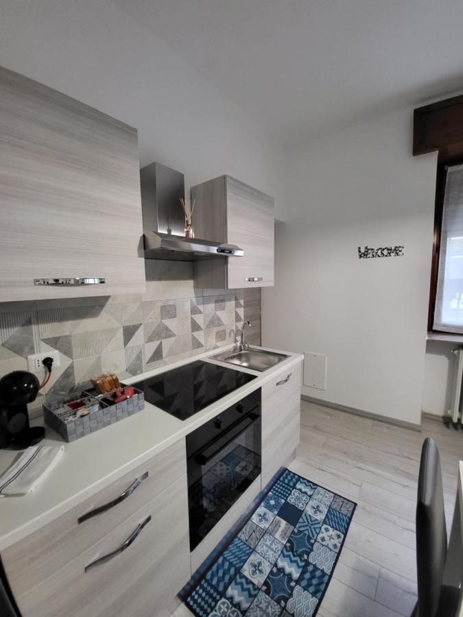 Da Romy Holiday House Mozzo Buitenkant foto